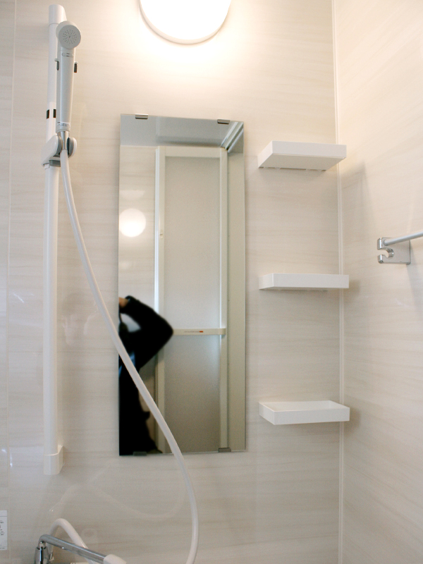 施工事例 保温浴槽で半身浴をゆったり楽しむ嬉しい機能が充実のバスルーム After2