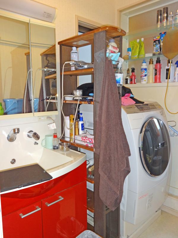 施工事例 ゆとりのある洗面脱衣所にはトールキャビネットがおすすめ Before