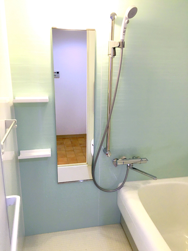 施工事例 80代の母が安心して使える浴室へ。バリアフリー仕様の水廻りリフォーム After3
