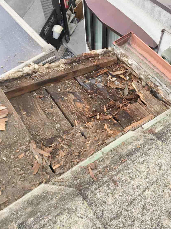 施工事例 吹田市南吹田N様邸 建物老朽化のメンテナンス 屋根の葺き替え 雨漏り箇所