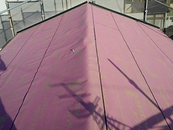 施工事例 池田市旭丘 台風被害の修繕屋根の葺き替え ルーフィング02