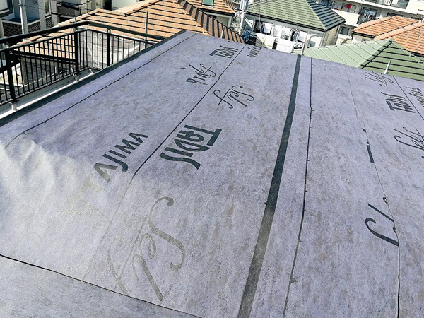 箕面市小野原東N様邸 外壁・外塀の塗装と屋根のカバー工法 屋根カバー工法 下地