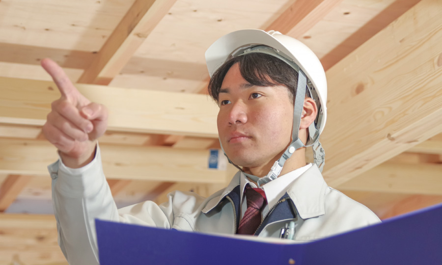 第三者の建築士による厳正な現場検査が実施される