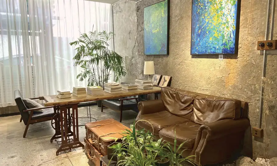 デザインを諦めない！コンクリート打ちっ放しを快適にするリノベーションの秘密