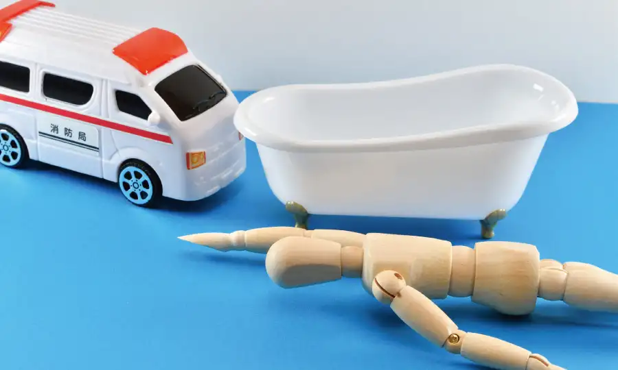 浴室は家庭内で最も危険な場所：高齢者の安全を確保する使命